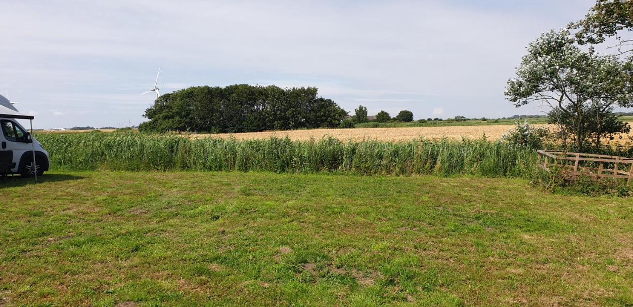 Wohnmobilstellplatz Hemenswarft An Der Nordsee - Meerblick Emmelsbull-Horsbull Exterior foto